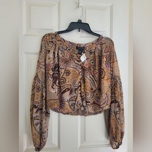 Womens autumn top NWT, SFH, Dog friendly.